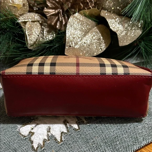 Burberry Tan and Red Pouch - Picture 2 of 7